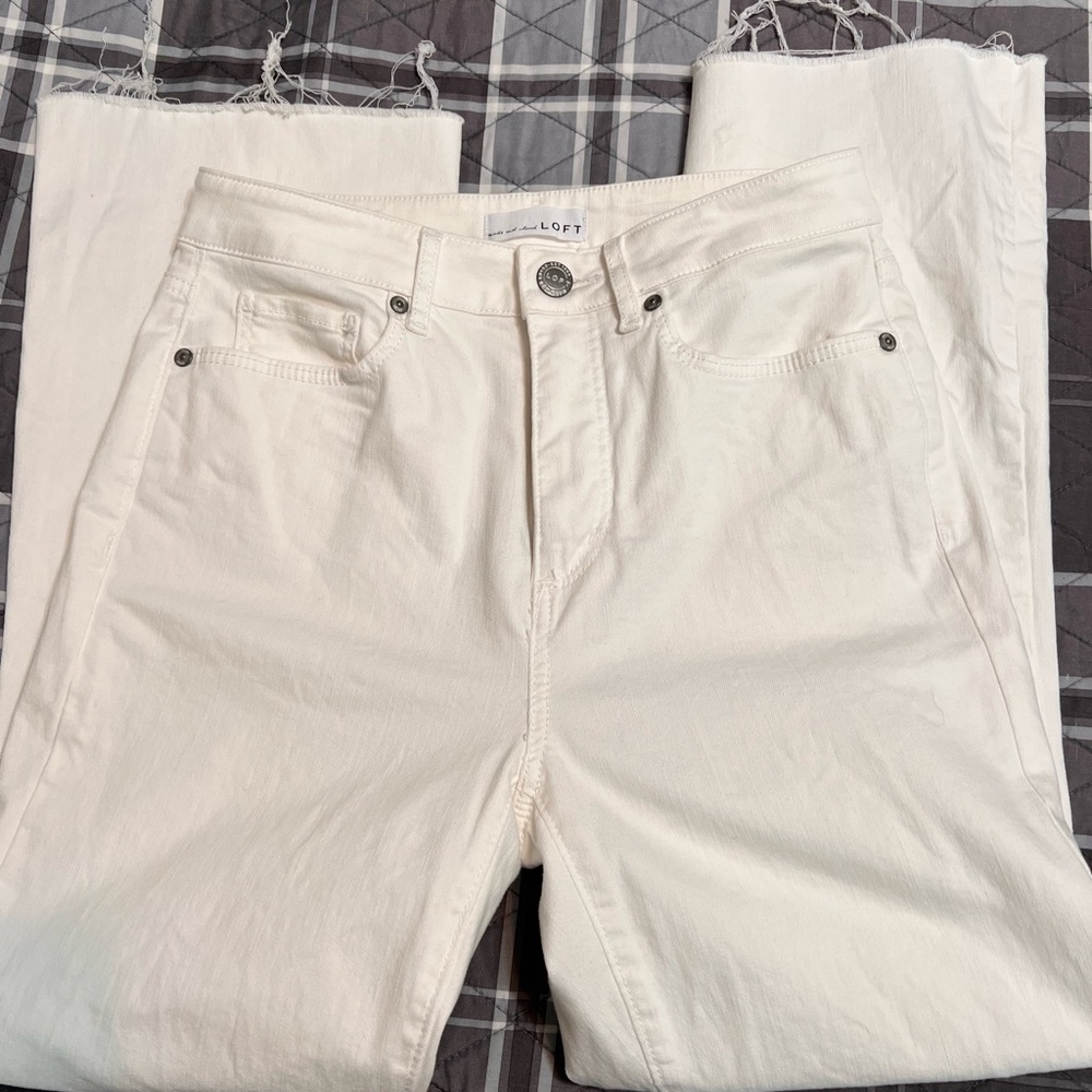 LOFT Women's Cream Straight Leg Jeans